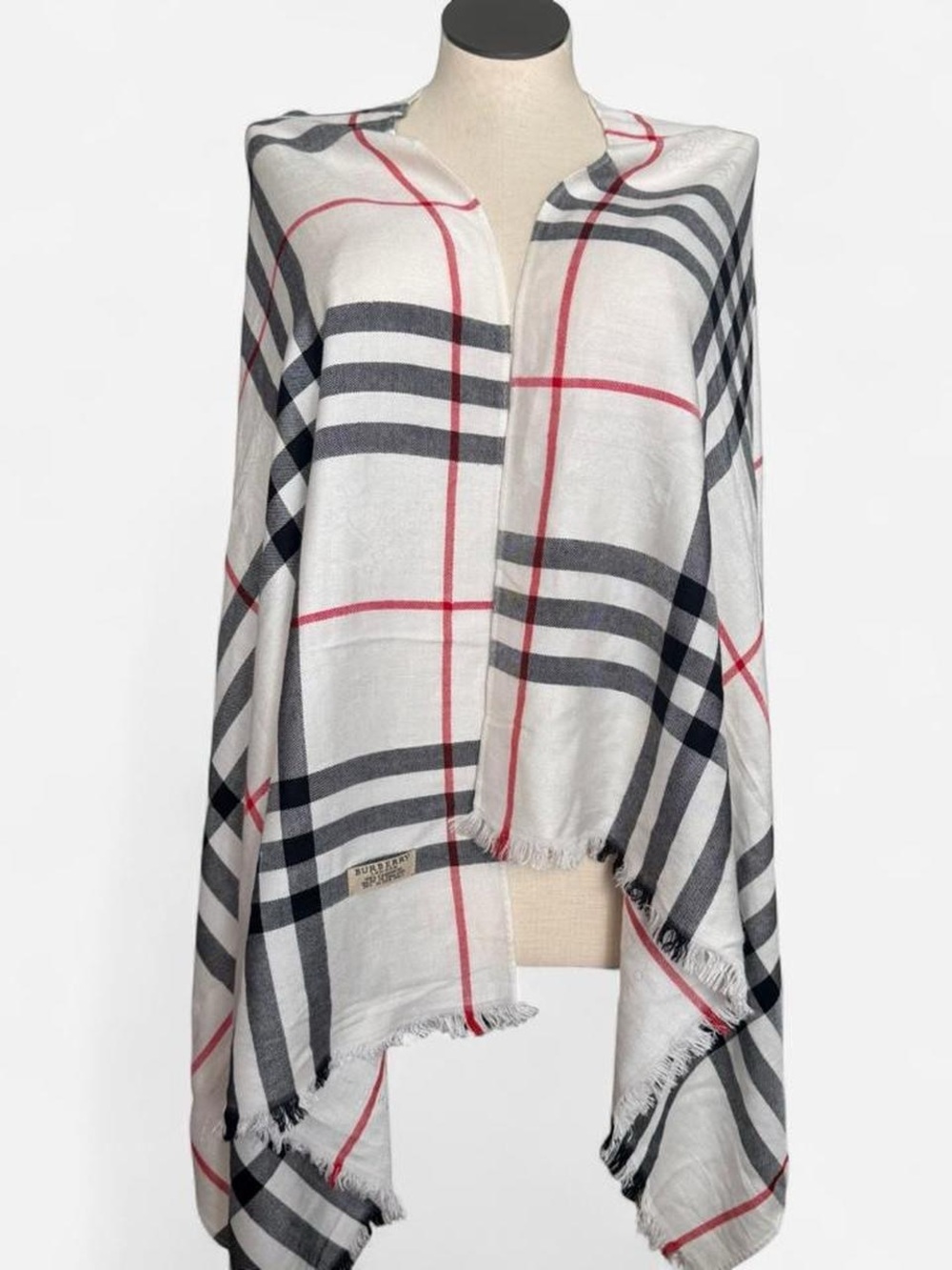 Burberry Giant Check White Plaid Cashmere Women’s Scarf - Picture 2 of 4